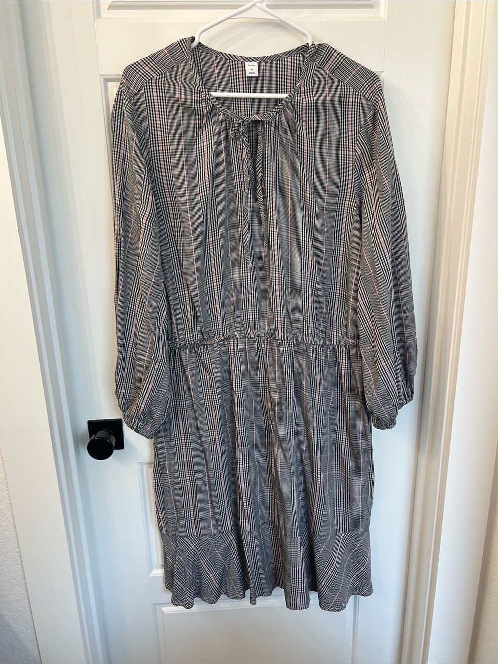 Old Navy Black, White & Pink Plaid Mini Dress with Neck Tie